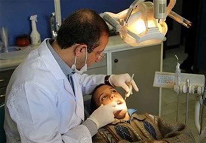 آیا اعمال دندانپزشکی روزه‌ را باطل می‌کند؟ + پاسخ مراجع