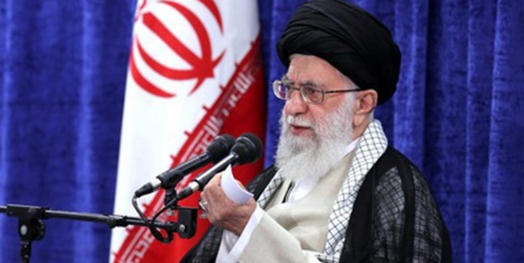 رهبر معظم انقلاب: جنگی رخ نخواهد داد/ گزینه قطعی ملت ایران مقاومت است
