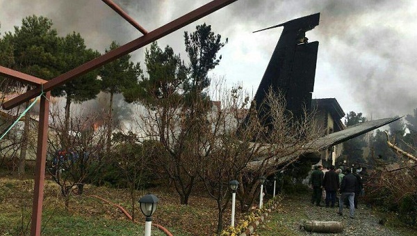 سقوط هواپیما در منطقه صفادشت کرج/۷کشته در محل سقوط پیدا شد