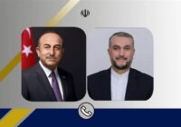 وزرای خارجه ایران و ترکیه تلفنی گفت و گو کردند