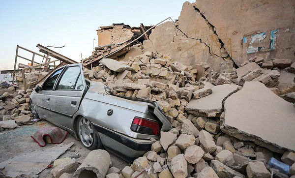 زلزله 5.9 ریشتری ترک میانه و بی خوابی شمالغرب کشور/5 نفر کشته و 332 نفر زخمی شدند