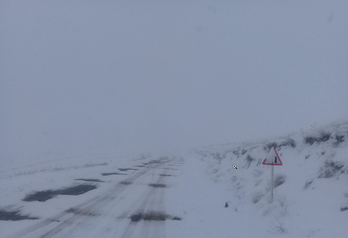 یک آزاد راه دیگر در اثر بارش برف مسدود شد
