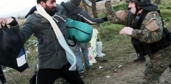 پناهجویان افغانستانی توسط پلیس ترکیه ضرب و شتم شدند