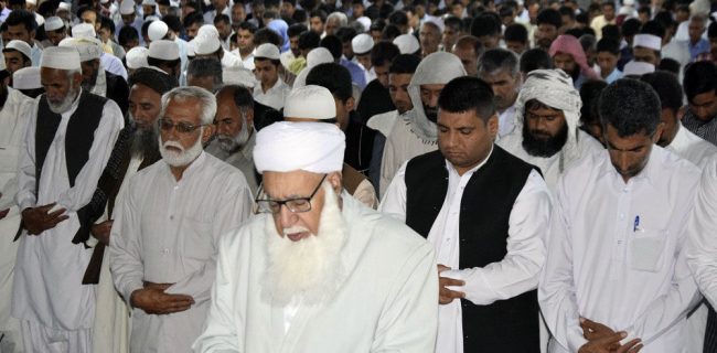 نمازهای جمعه اهل سنت سیستان و بلوچستان برگزار نمی‌شود